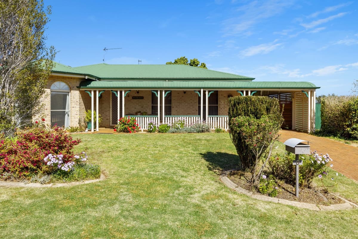 8 Krog Court, Darling Heights QLD 4350, Darling Heights - Thumbnail 2