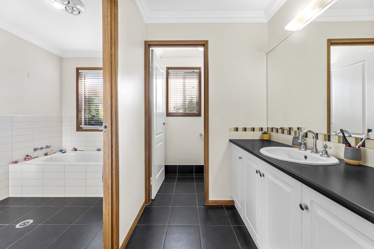 29 Pelican Drive, Rangeville QLD 4350, Rangeville - Thumbnail 7