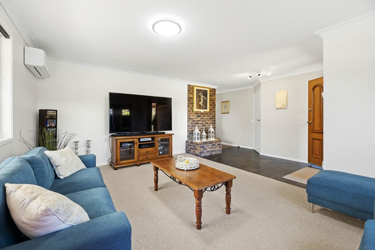 6 Smythe Street, Kearneys Spring QLD 4350, Kearneys Spring - Thumbnail 2