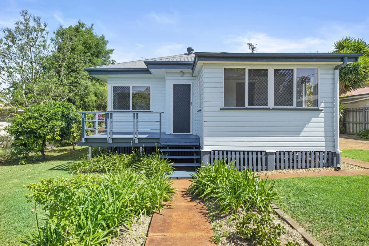 8 Dunkley Street, South Toowoomba QLD 4350, South Toowoomba - Image 1