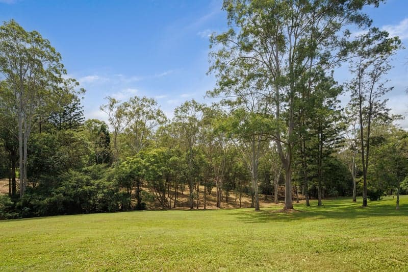 5 Gap Creek Road, Kenmore Hills - Thumbnail 2