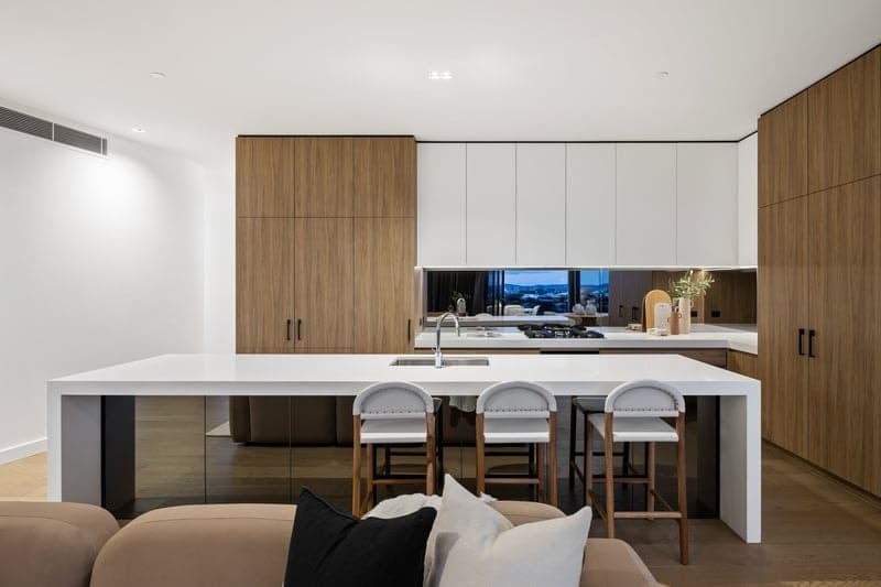 1502/20 Wyandra Street, Newstead - Thumbnail 2