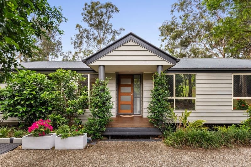 15 George Holt Drive, Mount Crosby - Thumbnail 3
