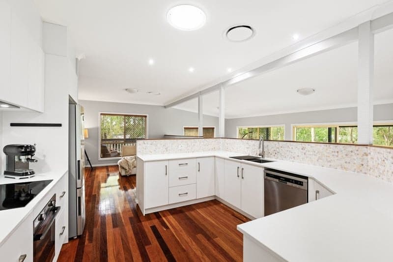 15 George Holt Drive, Mount Crosby - Thumbnail 4