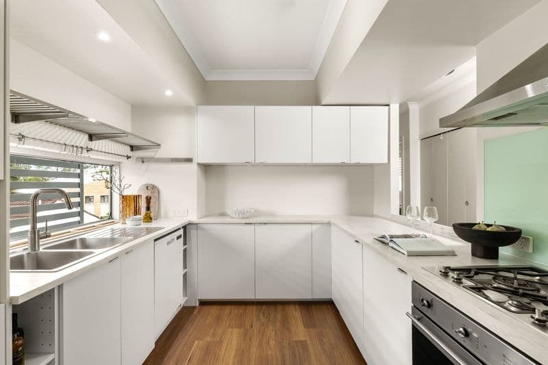 22/12 Belgrave Road, Indooroopilly - Image 1