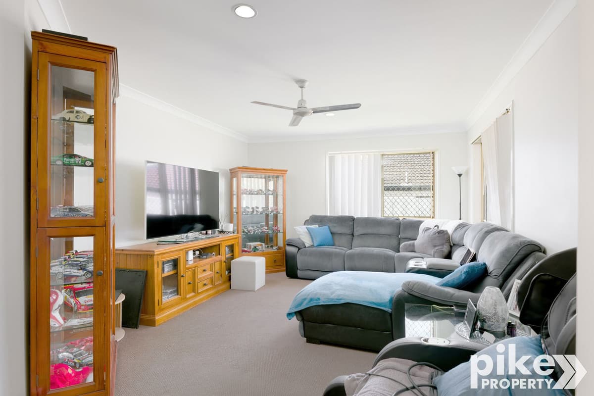 4 Redwood Street, Morayfield, Morayfield - Thumbnail 3