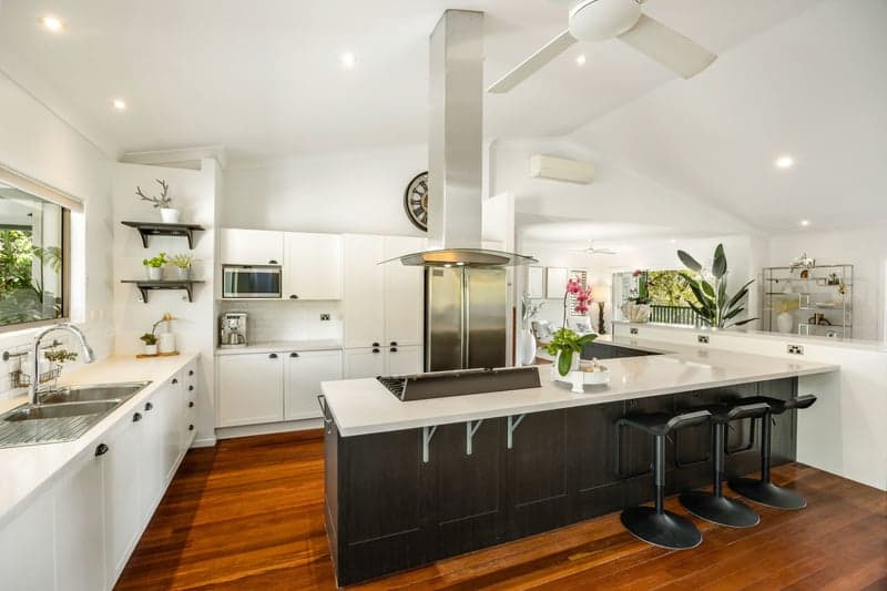 62 Devon Drive, Doncaster East, VIC, Doncaster East - Thumbnail 3