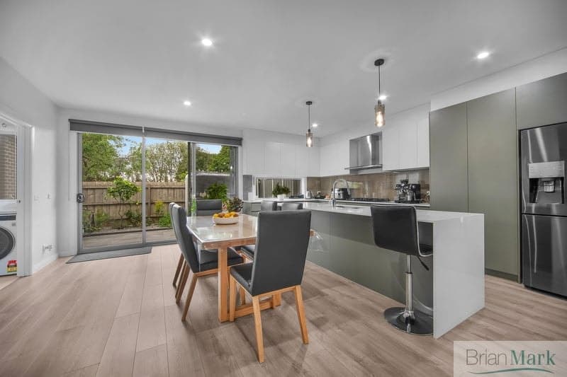 2/54 Kookaburra Avenue, Werribee - Thumbnail 8