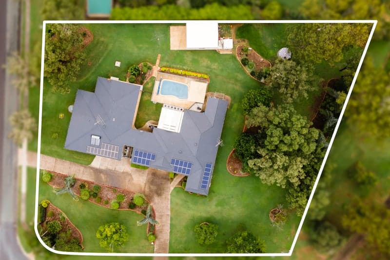 1 Darling Court, Karalee - Thumbnail 2
