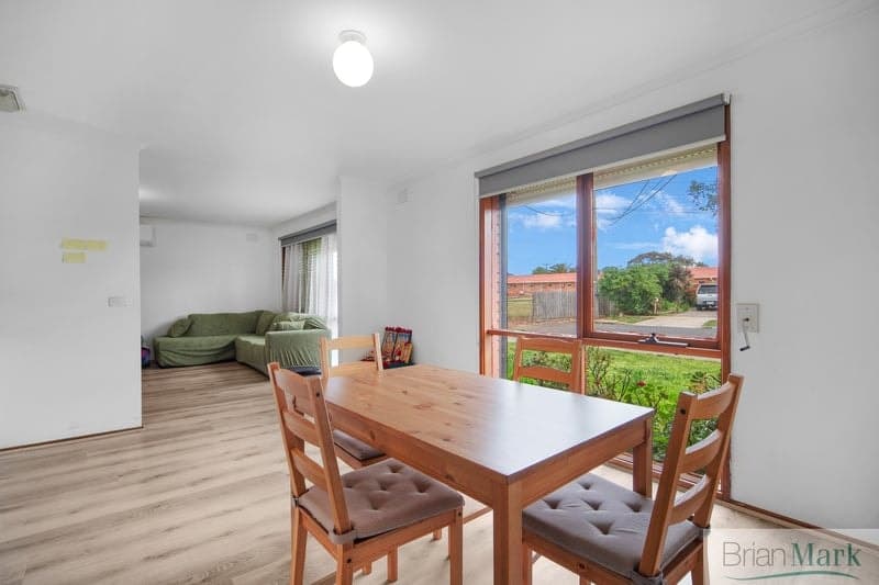 15 Sheringham Drive, Werribee - Thumbnail 4