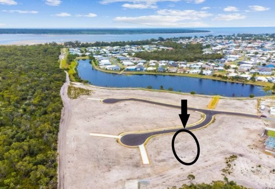206, 207 And 208 Railway Parade And 7-17 John Street, Burrum Heads - Thumbnail 2