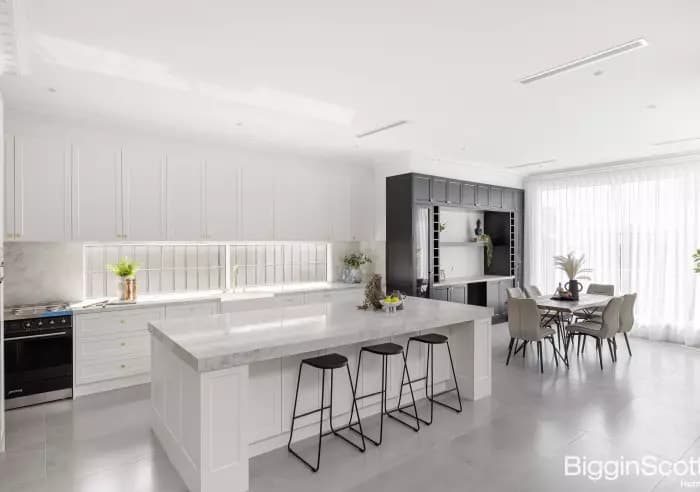 2/3 Ralph Street, Alexandria - Thumbnail 6