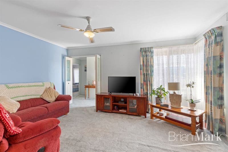 2/136 Coogee Bay Road, Hoppers Crossing - Thumbnail 5