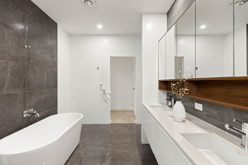 12/210 Oberon Street, Indooroopilly - Thumbnail 6