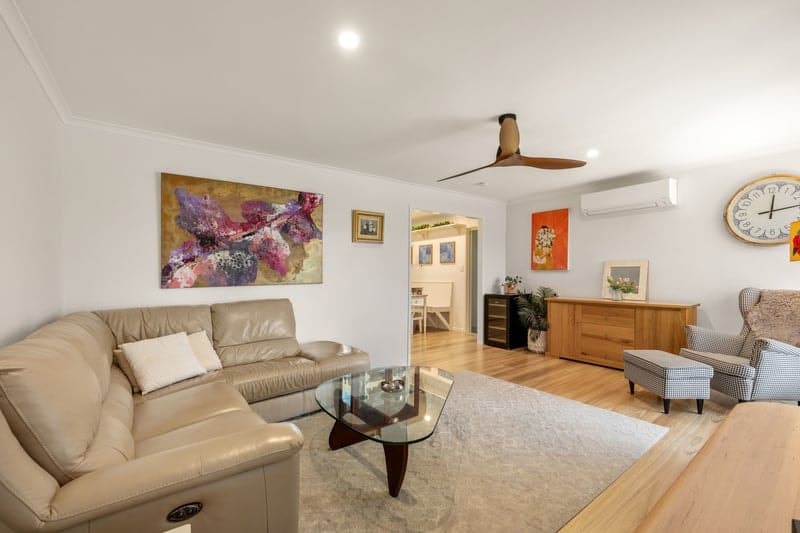 22 Hannah Cres Baringa Qld, Baringa - Thumbnail 2