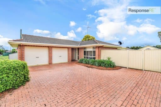 3/2 Hayden Place, Botany - Image 1