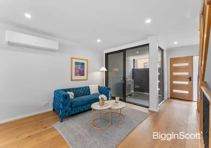 3/2 Hayden Place, Botany - Thumbnail 5
