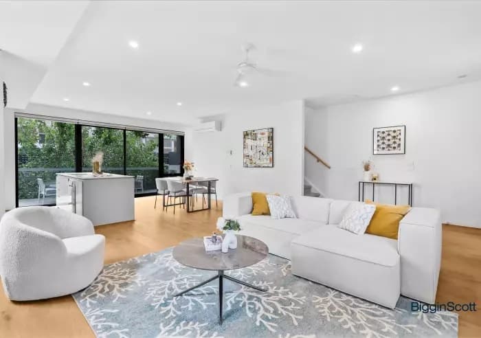 4/511 Elgar Road, Mont Albert North, VIC, Blind Bight - Thumbnail 3