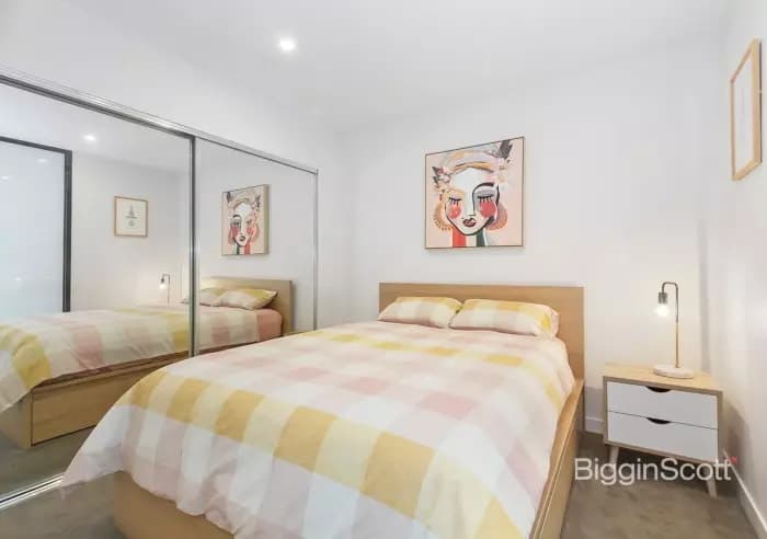 15/15 Kersley Road, Kenmore - Thumbnail 6