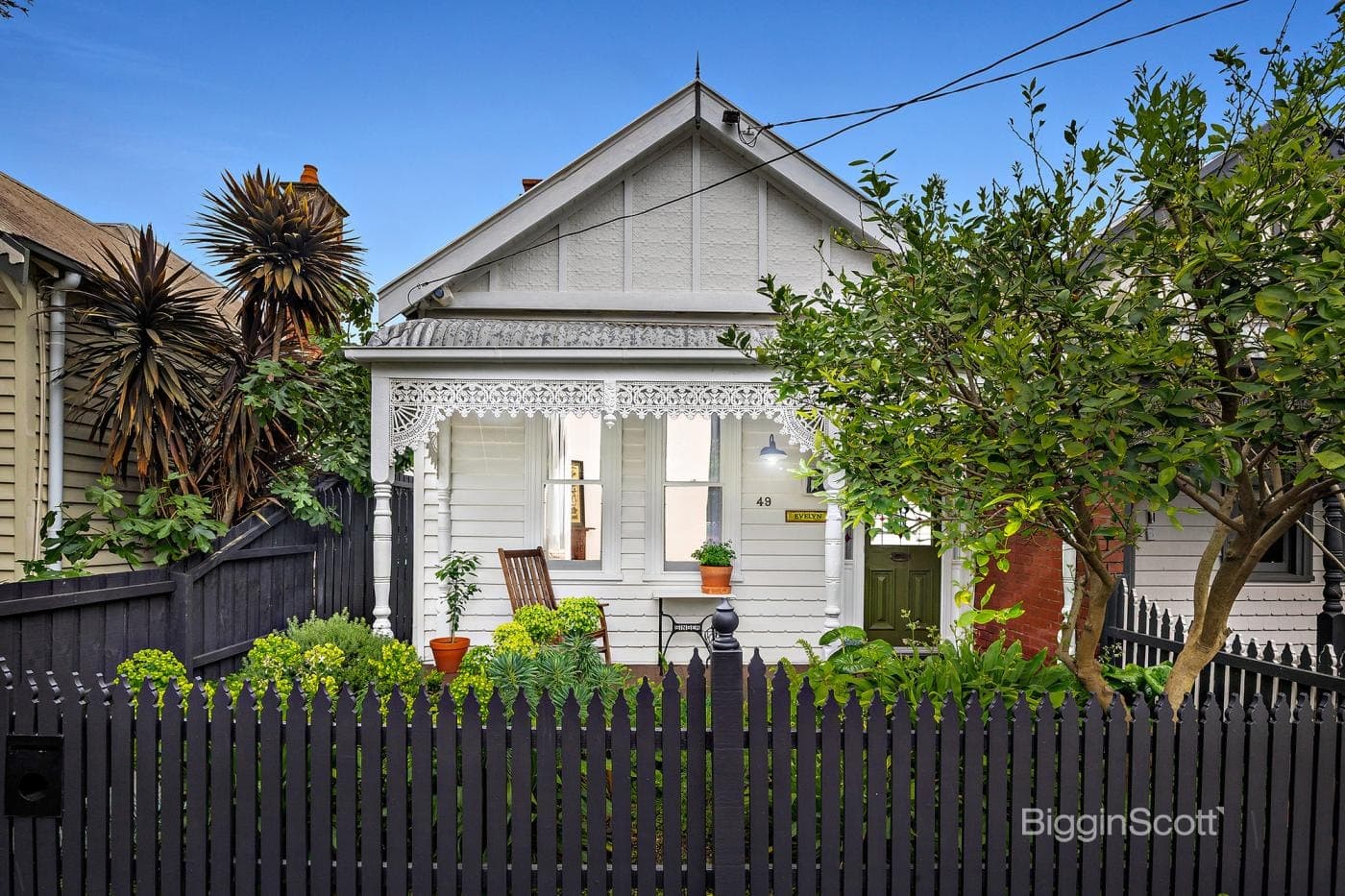 271 Clovelly Road, Clovelly - Image 1
