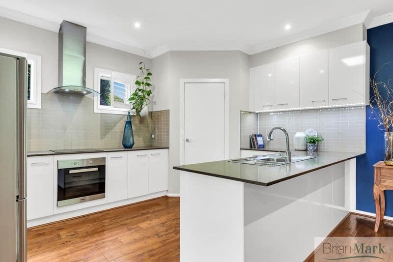 1/1 Norman Grove, Werribee South - Thumbnail 3