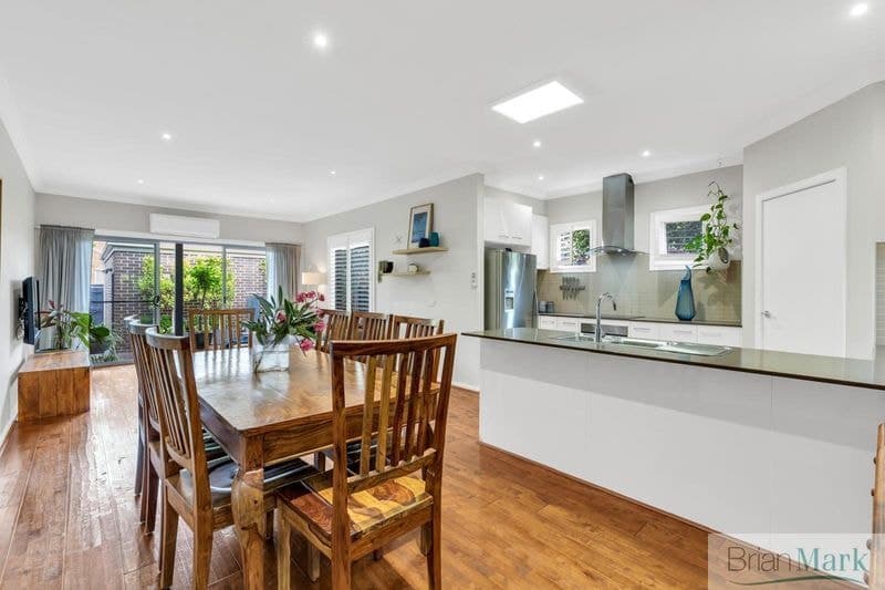 1/1 Norman Grove, Werribee South - Thumbnail 7