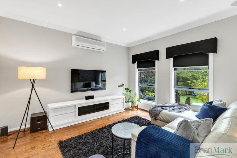 1/1 Norman Grove, Werribee South - Thumbnail 8