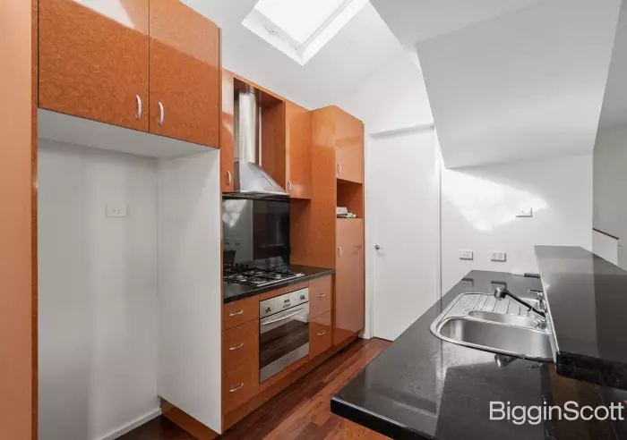 2A Gordon Street, Newport, VIC, Newport - Thumbnail 4