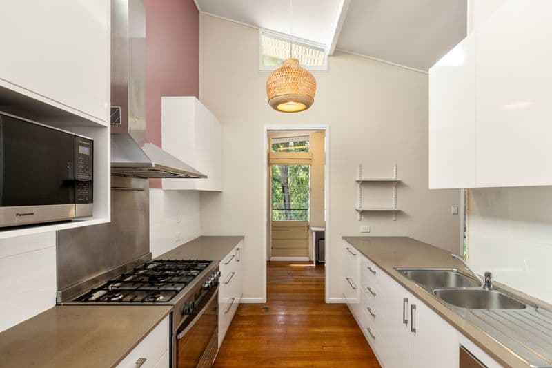 7/197 Victoria Street, Indooroopilly - Thumbnail 2
