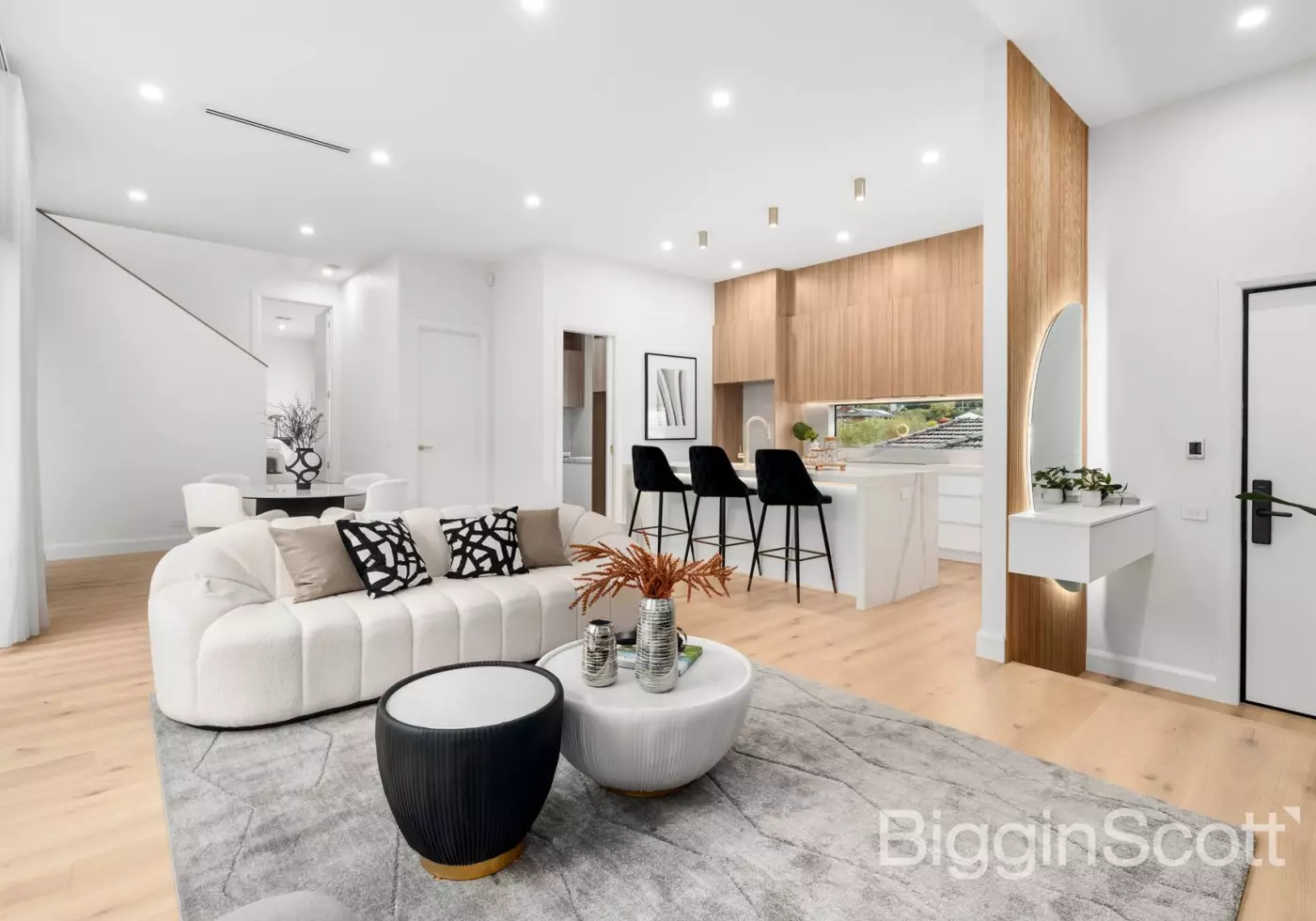 2/18 Verene Avenue, Templestowe Lower, VIC, Keperra - Thumbnail 2