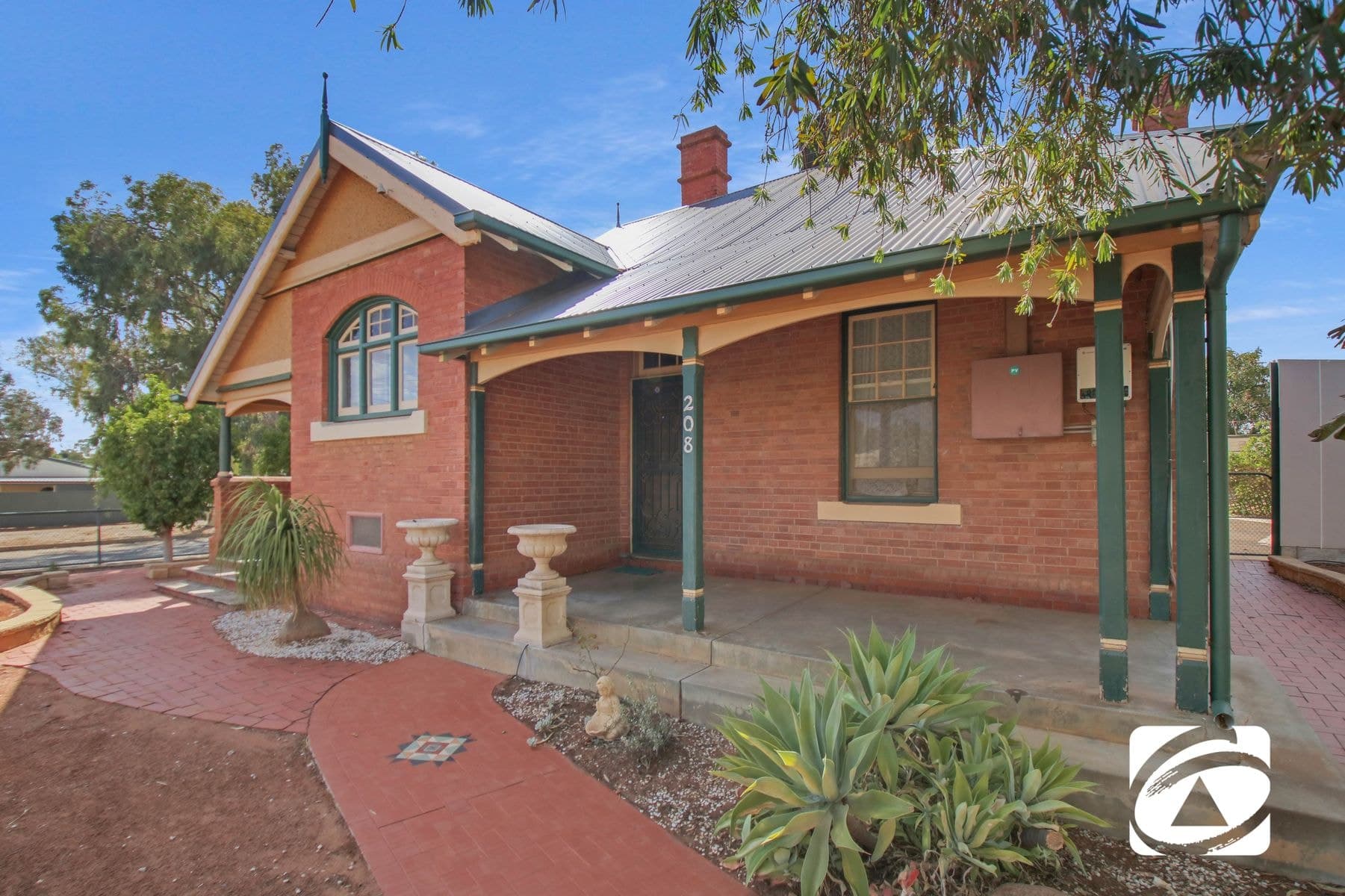 208 Mercury Street, Broken Hill NSW 2880, Broken Hill - Thumbnail 2