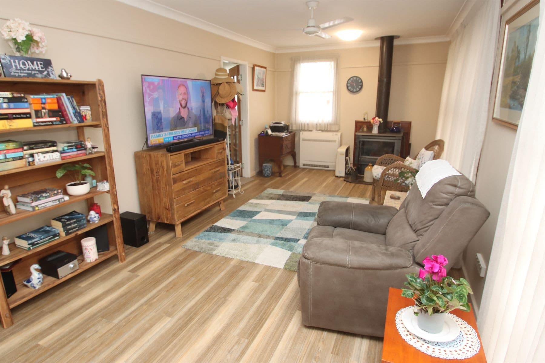 59 Manners Street, Tenterfield NSW 2372, Tenterfield - Thumbnail 3