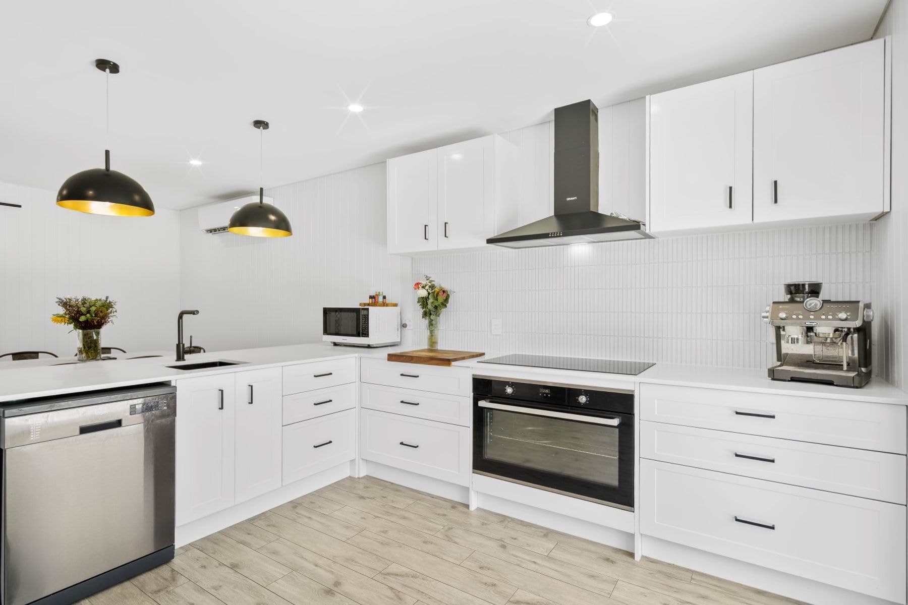 34 Doyle Street, Silkstone QLD 4304, Silkstone - Image 1