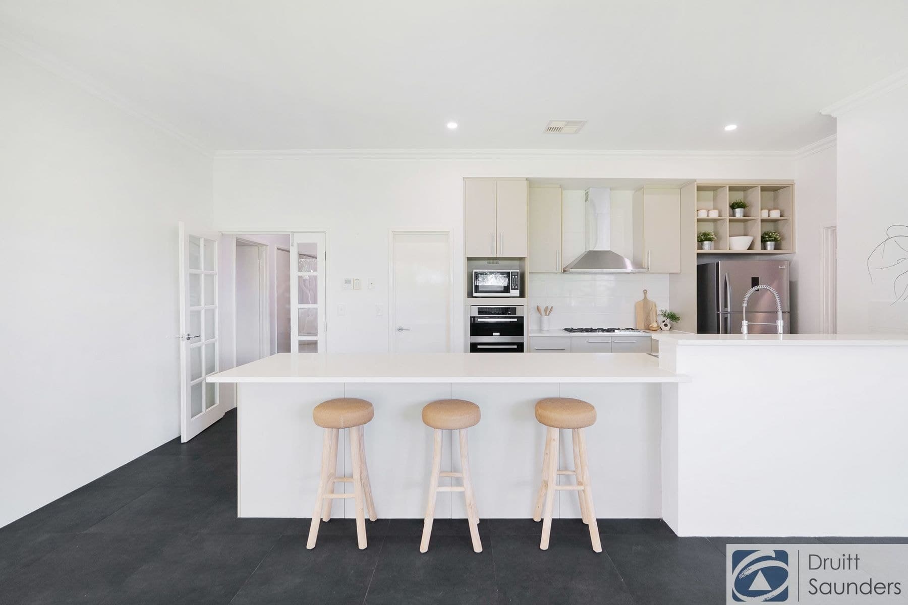 9 Crabbe Place, Karrinyup WA 6018, Karrinyup - Thumbnail 3