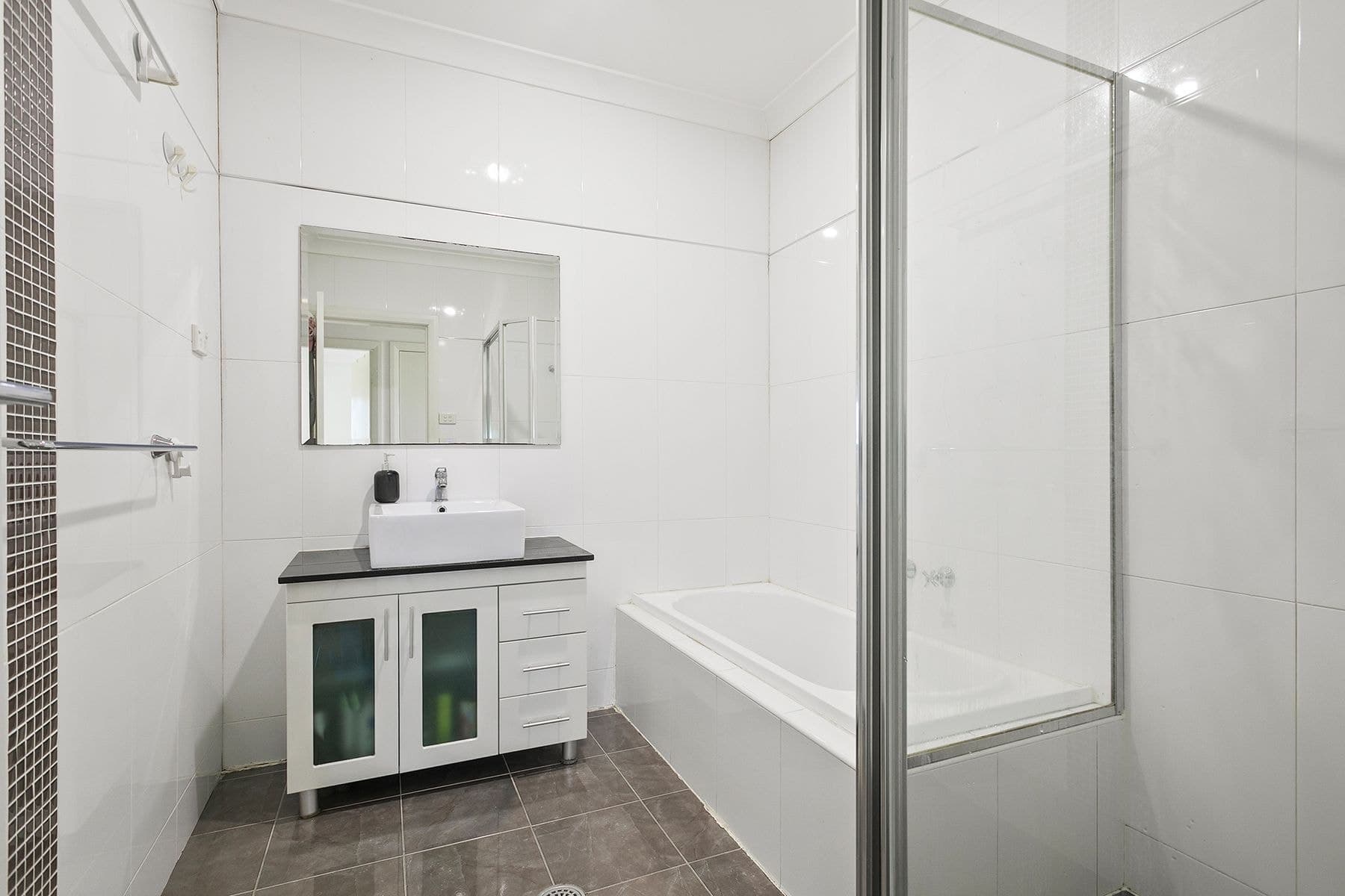 1/38 Robinson Street, Wollongong NSW 2500, Wollongong - Thumbnail 5