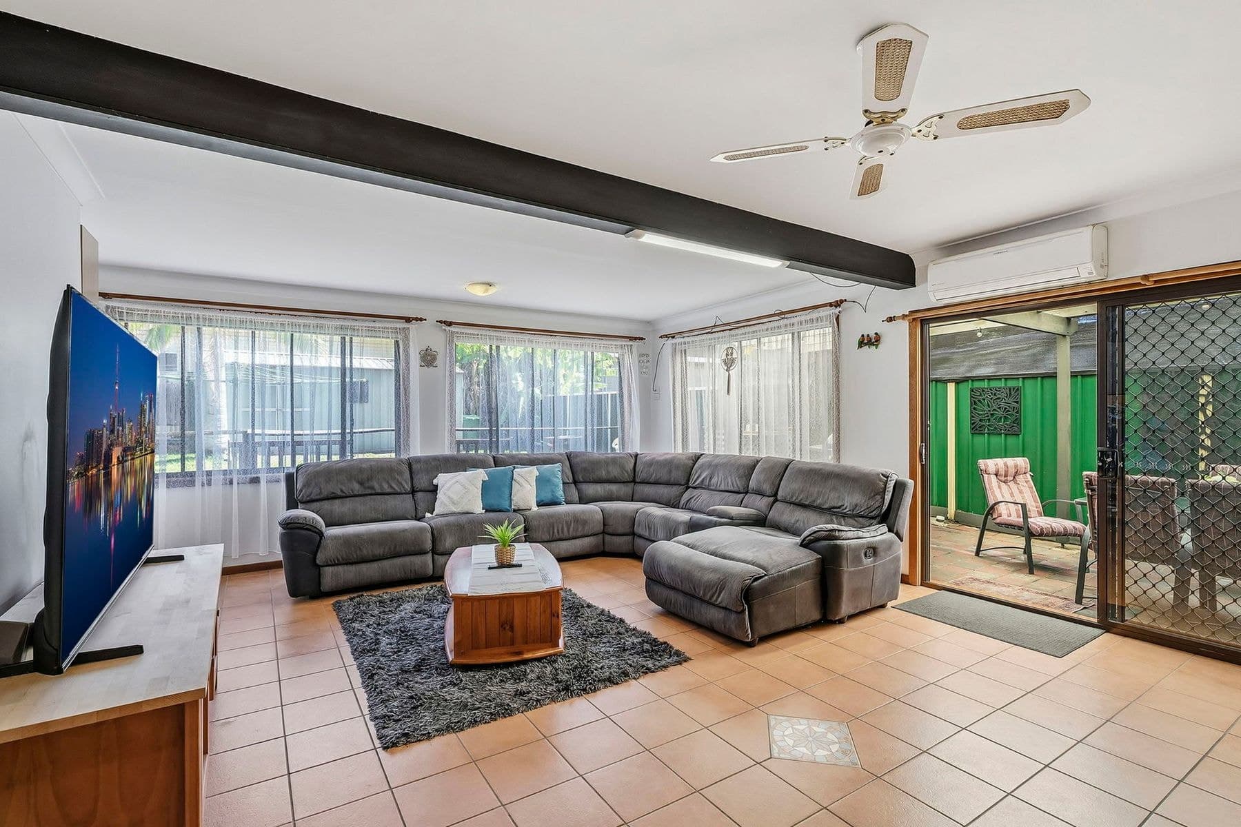 86 Ocean View Road, Gorokan NSW 2263, Gorokan - Thumbnail 2
