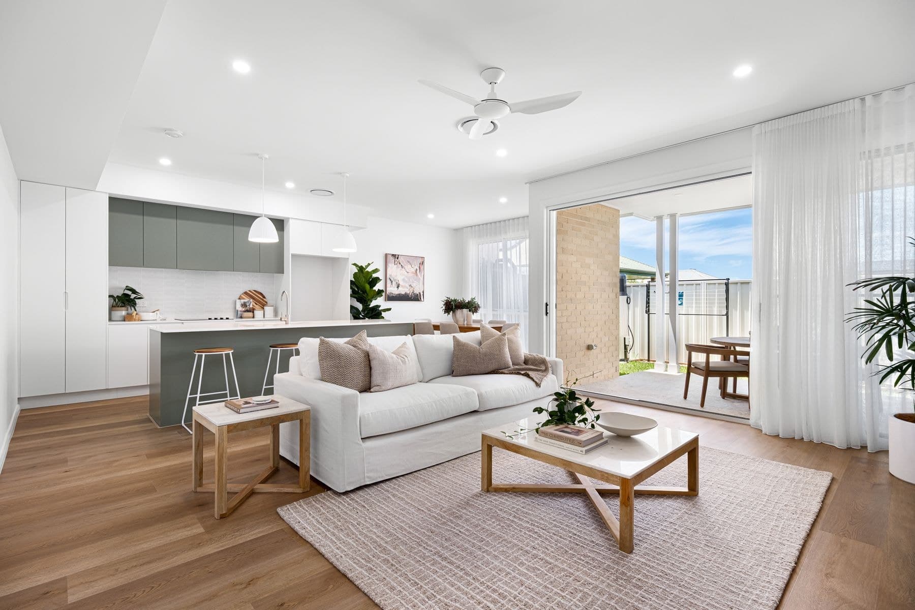 4/25 Eighth Street, Adamstown NSW 2289, Adamstown - Thumbnail 2