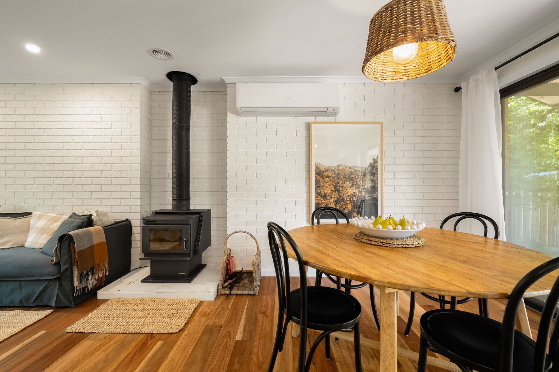 2 Showers Avenue, Bright VIC 3741, Bright - Thumbnail 8