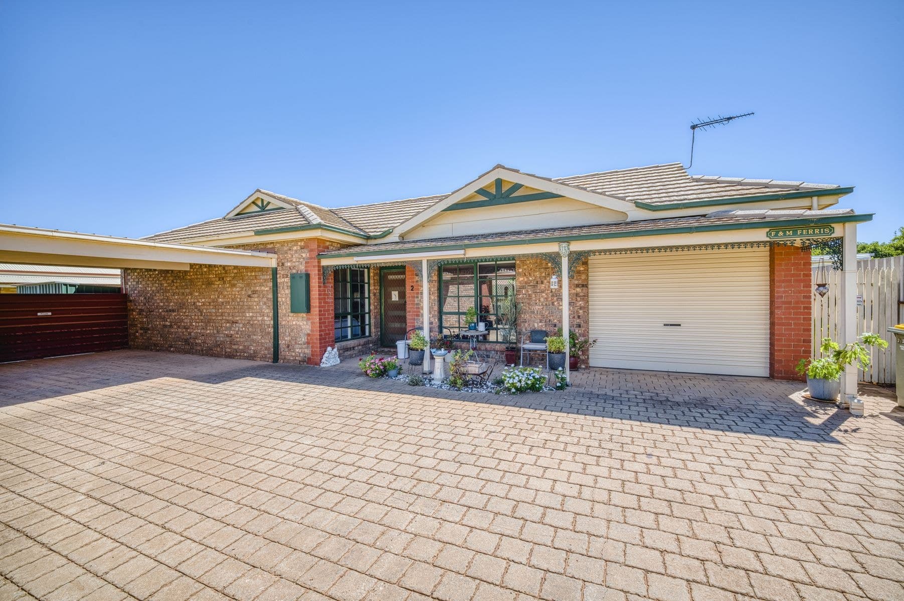 2/396 Eleventh Street, Mildura - Image 1
