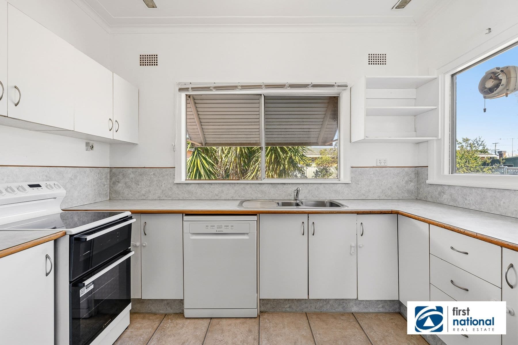 10 Melrose Street, Tamworth NSW 2340, South Tamworth - Thumbnail 2