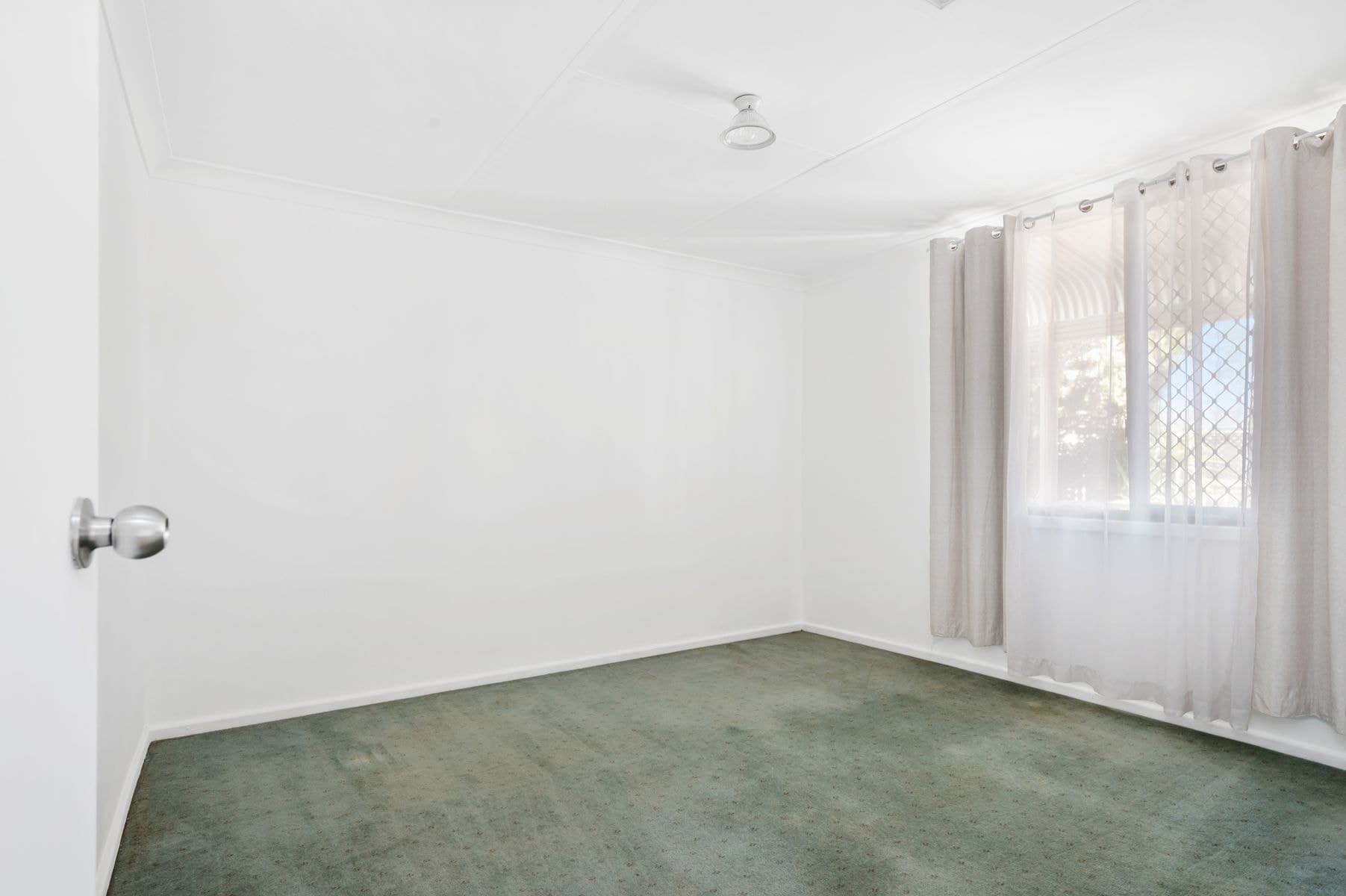 87 Forrest Street, Kalgoorlie WA 6430, Kalgoorlie - Thumbnail 2