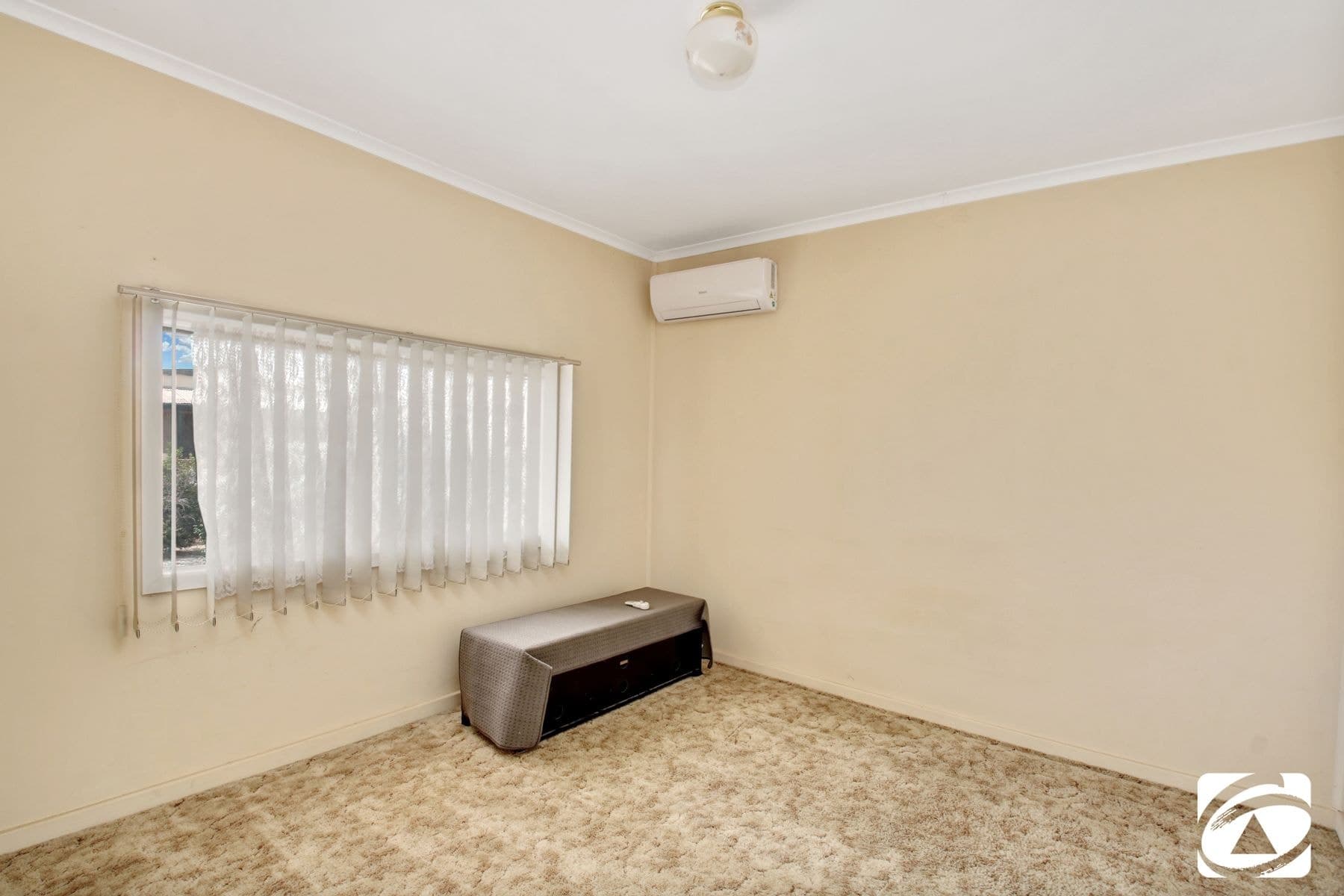 330 Lane Lane, Broken Hill NSW 2880, Broken Hill - Thumbnail 2