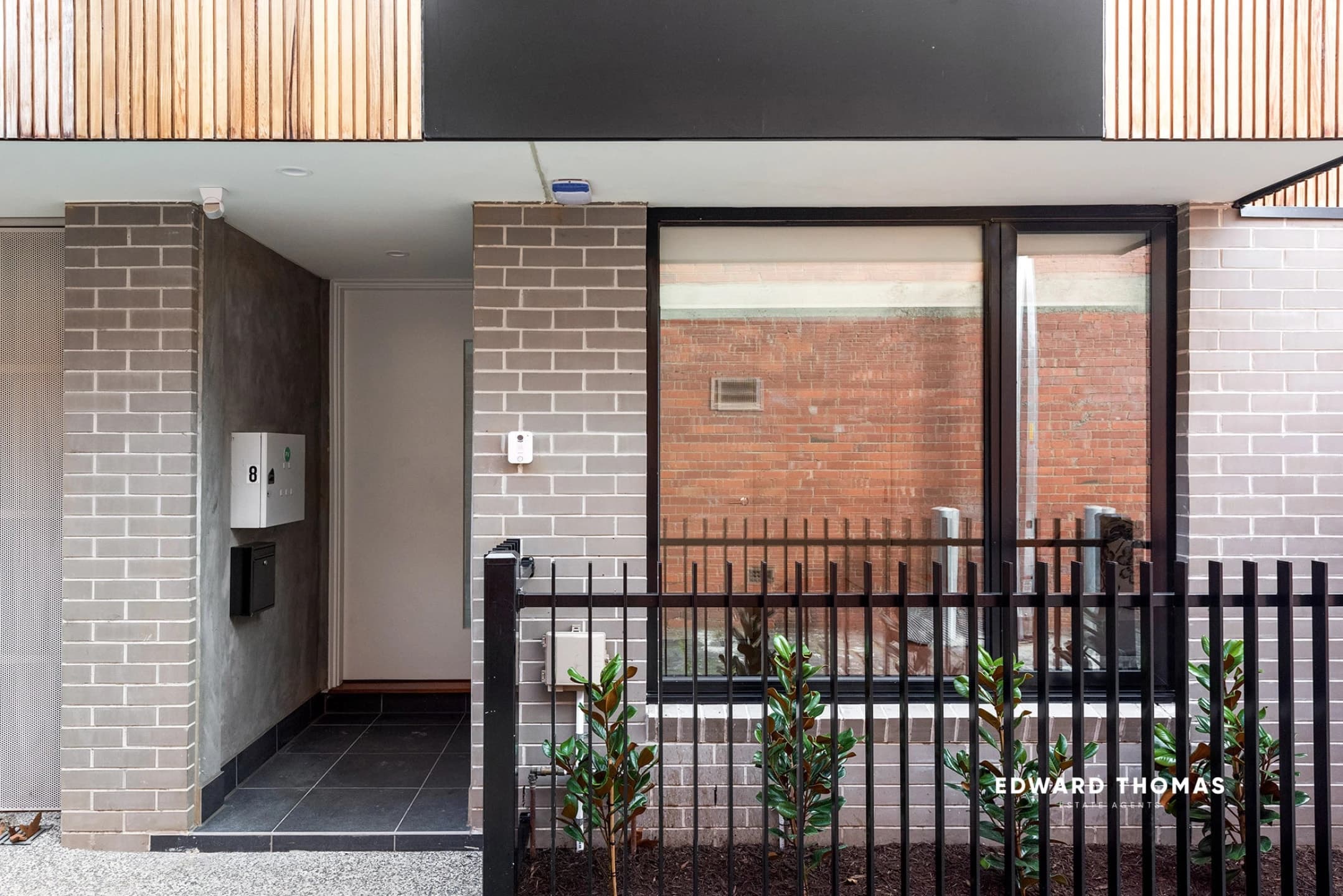 8 Clare Lane, Kensington VIC 3031, Kensington - Thumbnail 4