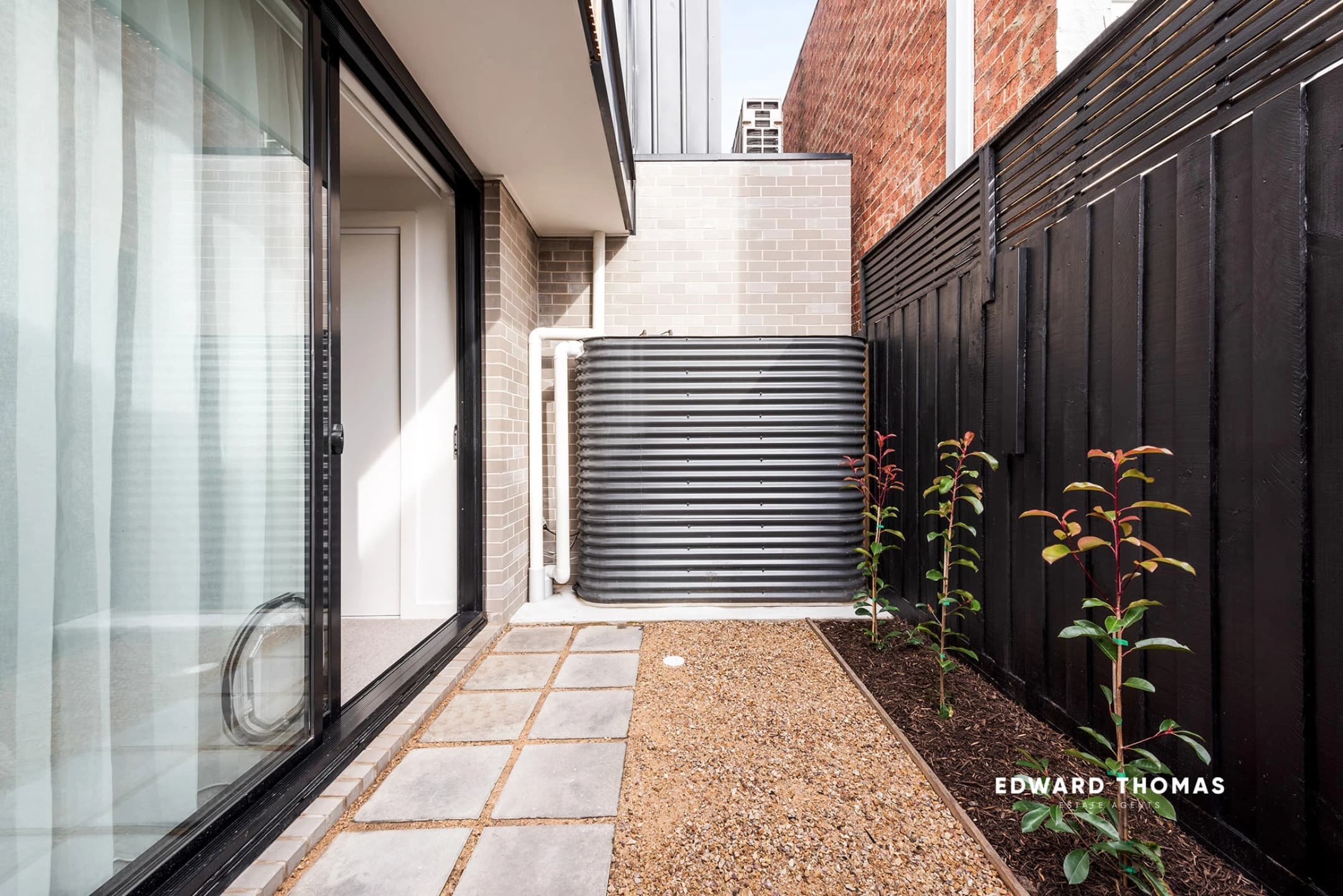 8 Clare Lane, Kensington VIC 3031, Kensington - Thumbnail 6