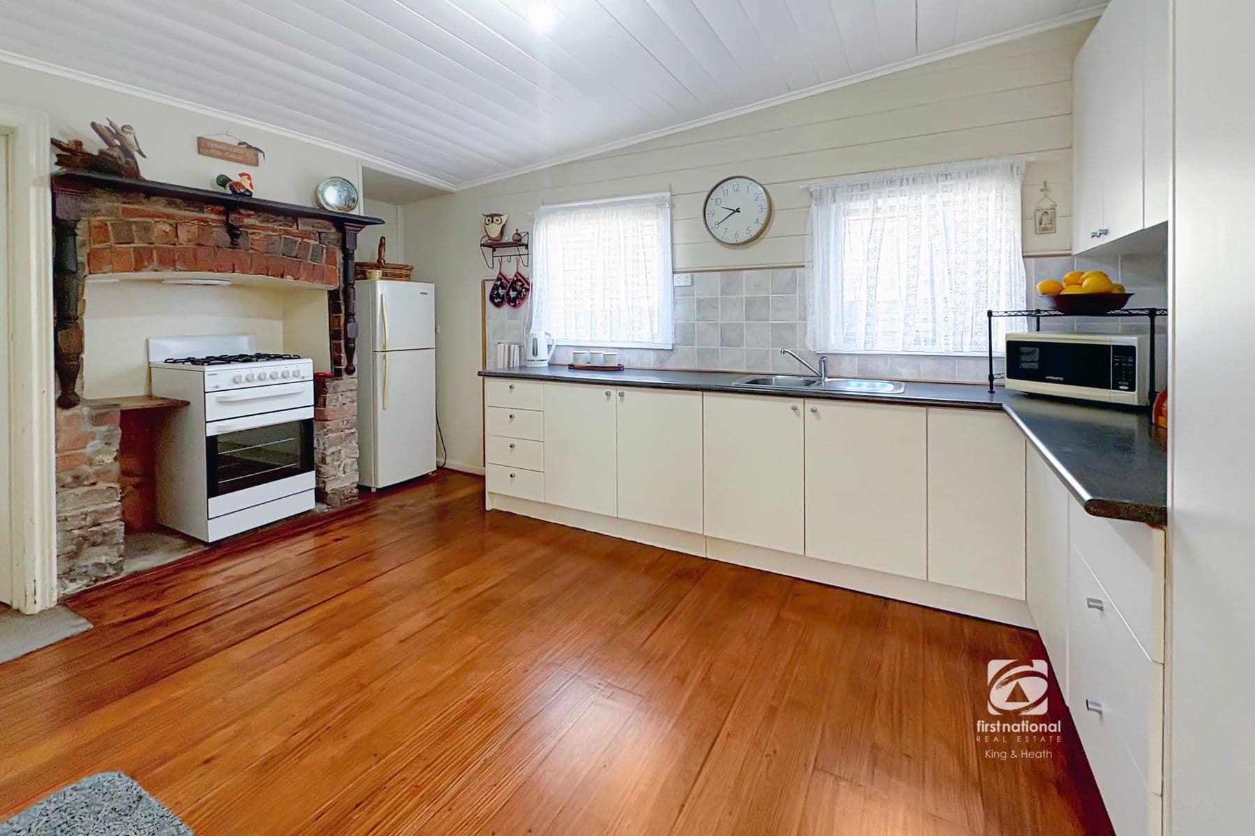 11 Anderson Street, Bairnsdale VIC 3875, Bairnsdale - Thumbnail 5