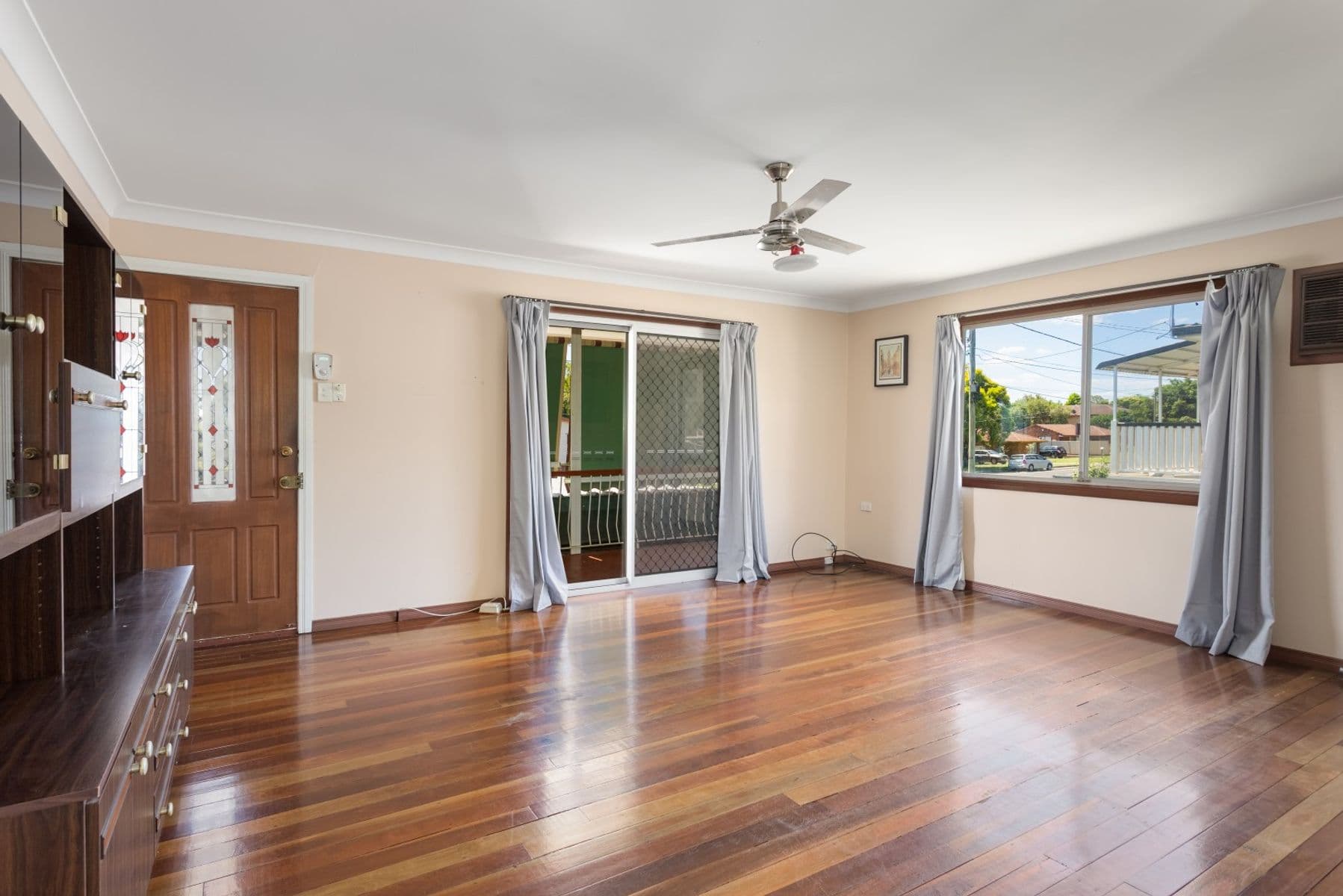46 Warner Street, Raceview QLD 4305, Raceview - Thumbnail 2