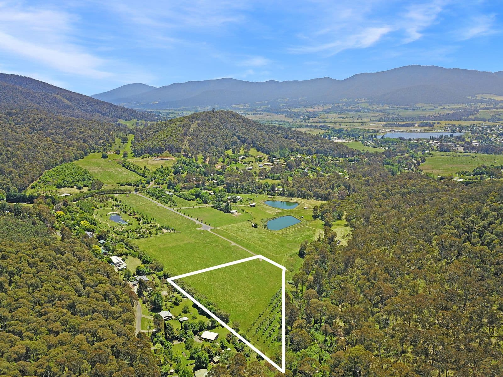 50 Summit View Road, Tawonga South VIC 3698, Tawonga South - Thumbnail 2