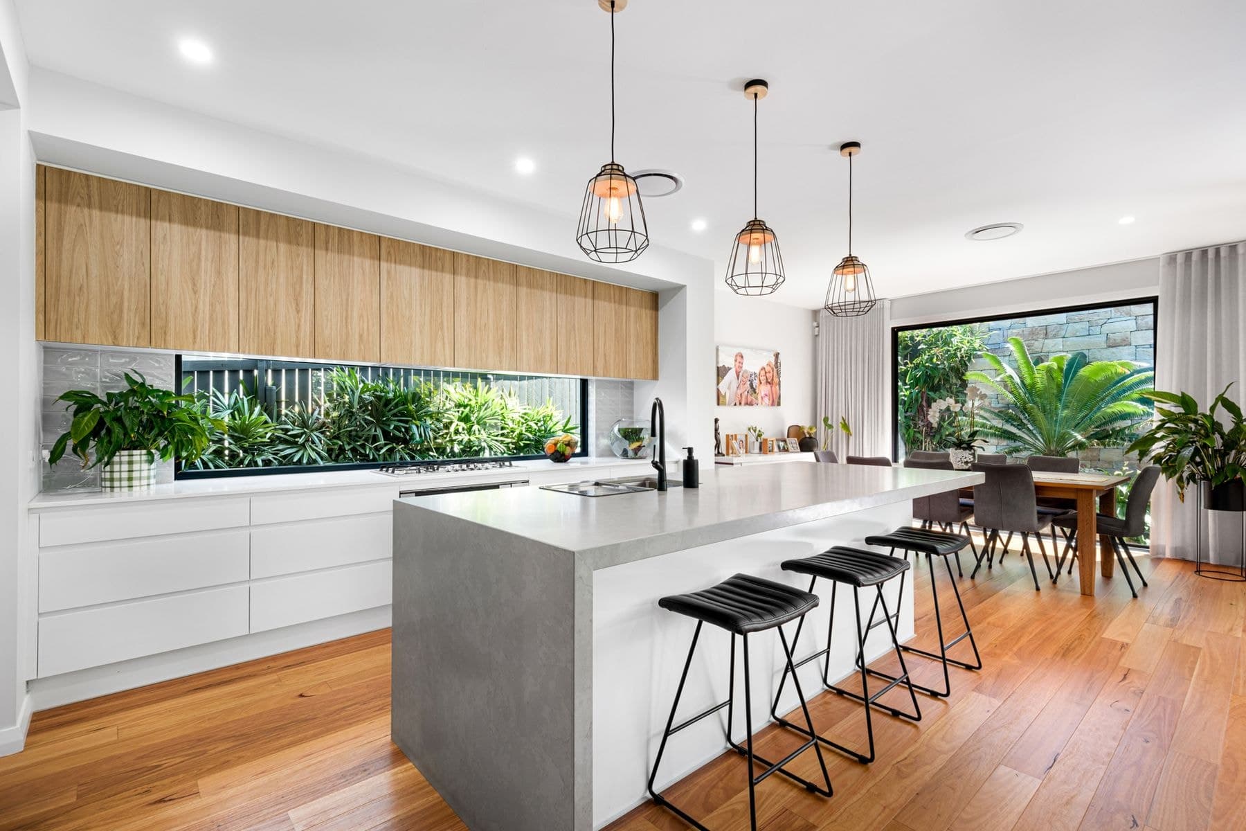 4 Rowan Crescent, Merewether NSW 2291, Merewether - Image 1