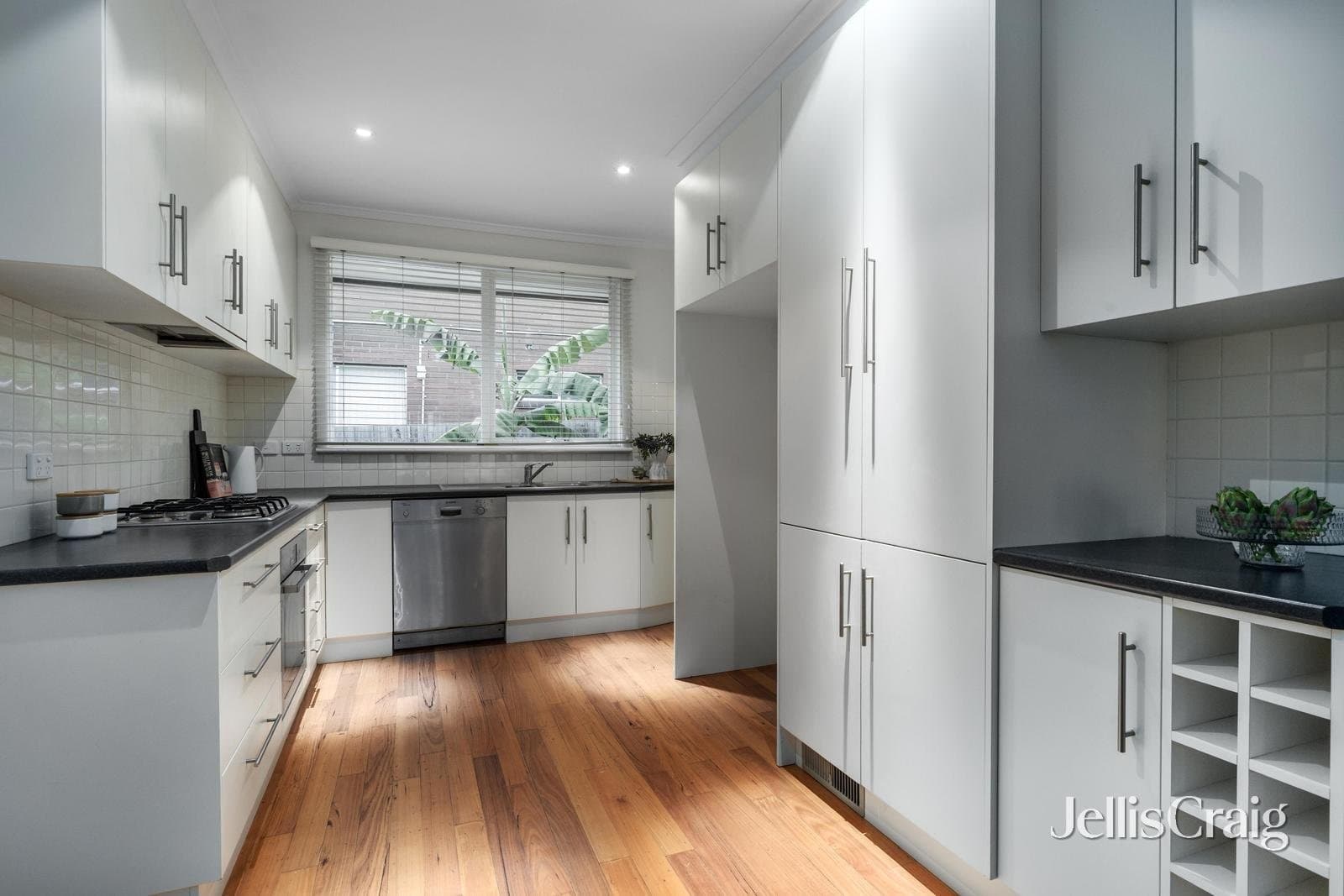 2/30 Weir Street, Balwyn, Balwyn - Thumbnail 5