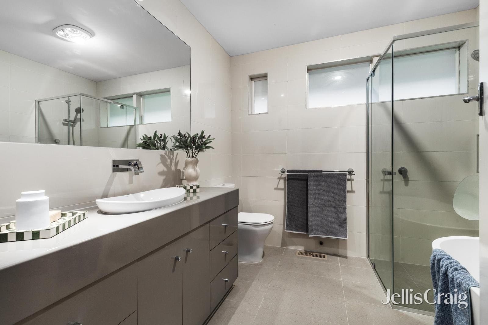 2/30 Weir Street, Balwyn, Balwyn - Thumbnail 8